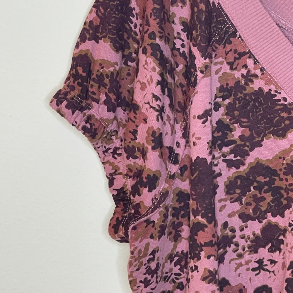 Pilcro Womens L Floral Print V Neck Short Sleeve Sweatshirt Top Pink Brown - Picture 3 of 8